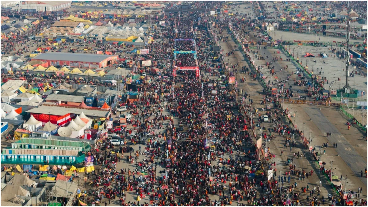 mahakumbh 2025 So far 15 crore people have taken a holy dip in Maha Kumbh 