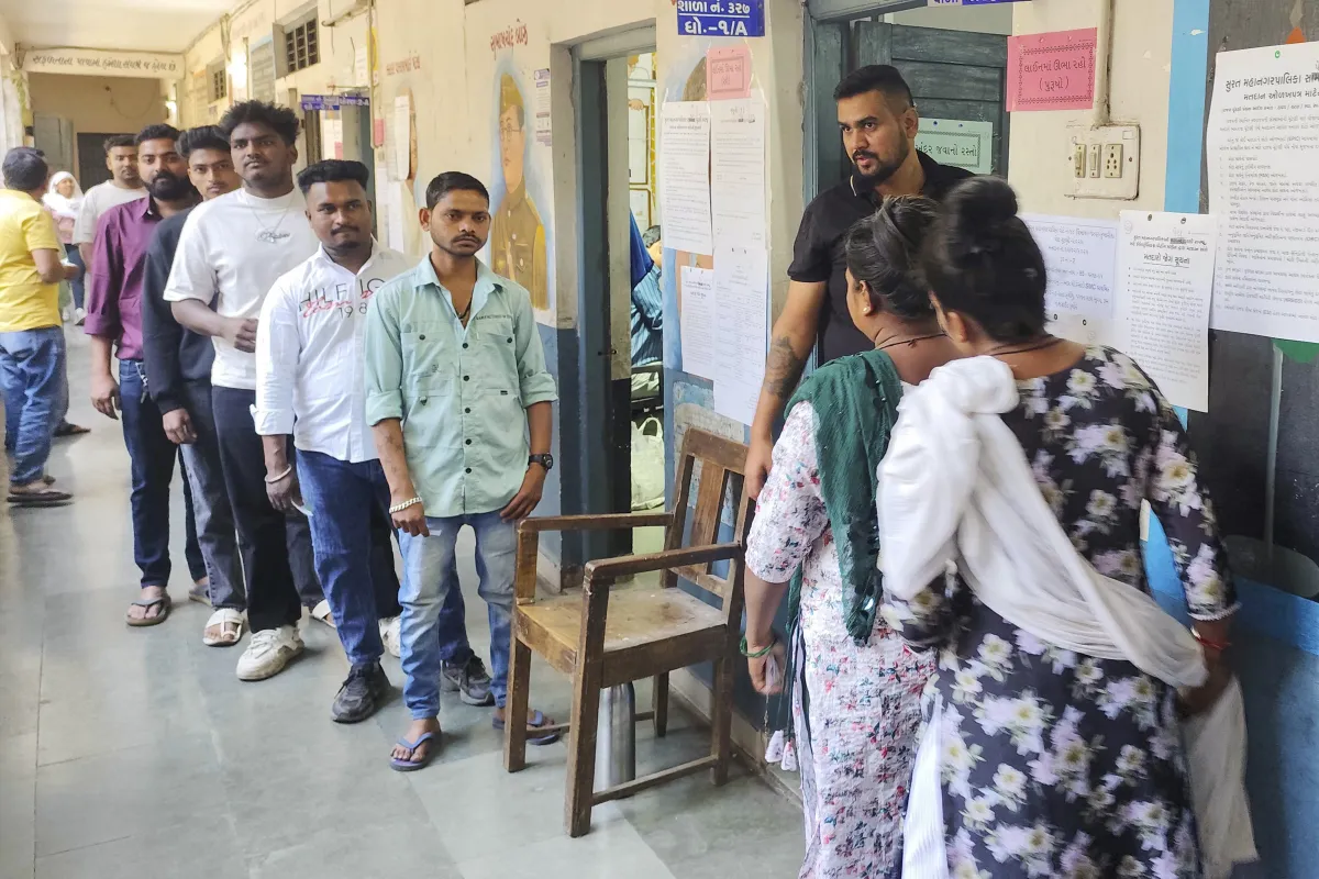 Eleições corporais realizadas em Gujarat.