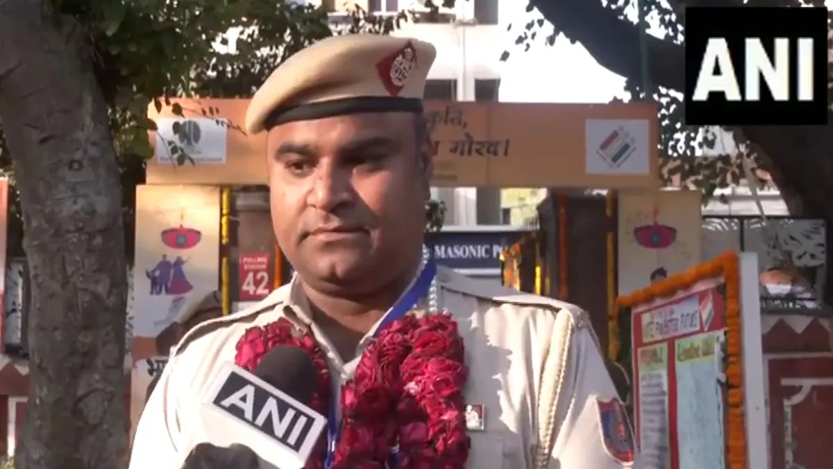 Delhi Police constable- India TV Hindi