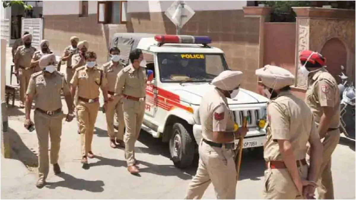 Punjab Police Big change in administration 21 IPS officers transferred- India TV Hindi
