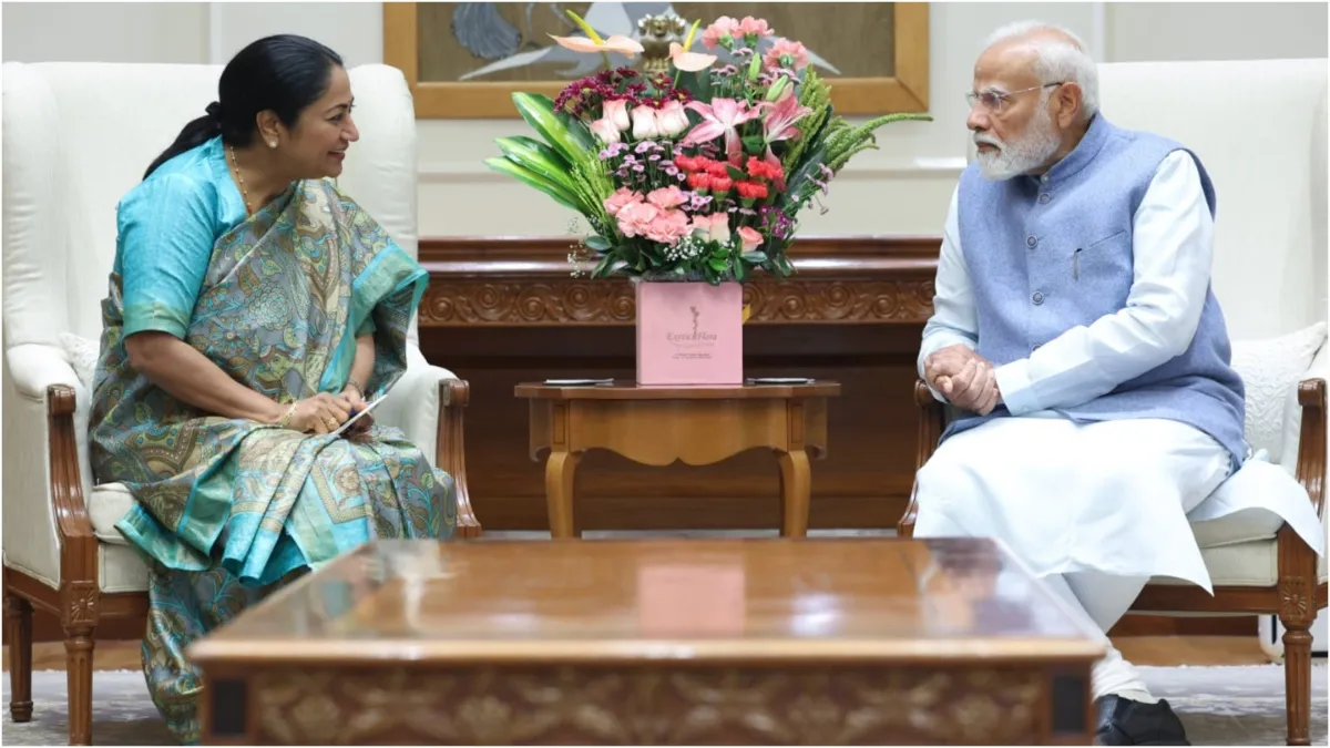 Rekha Gupta met PM Narendra Modi said the double engine government is committed to change Delhi- India TV Hindi