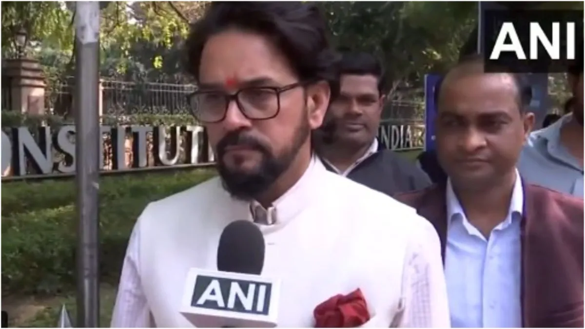Relatório CAG apresentado na Assembléia de Délhi, Anurag Thakur, disse que Arvind Kejriwal é o mentor de Lico