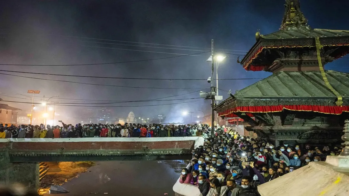 नेपाल में स्थित पशुपतिनाथ मंदिर