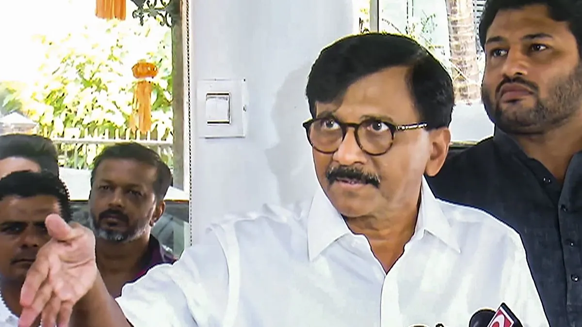 Sanjay raut, Shiv sena