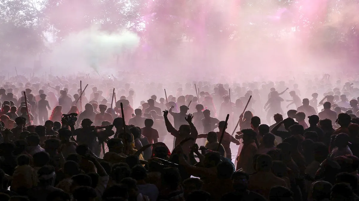 Holi