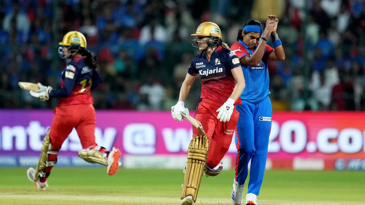 RCB vs dc