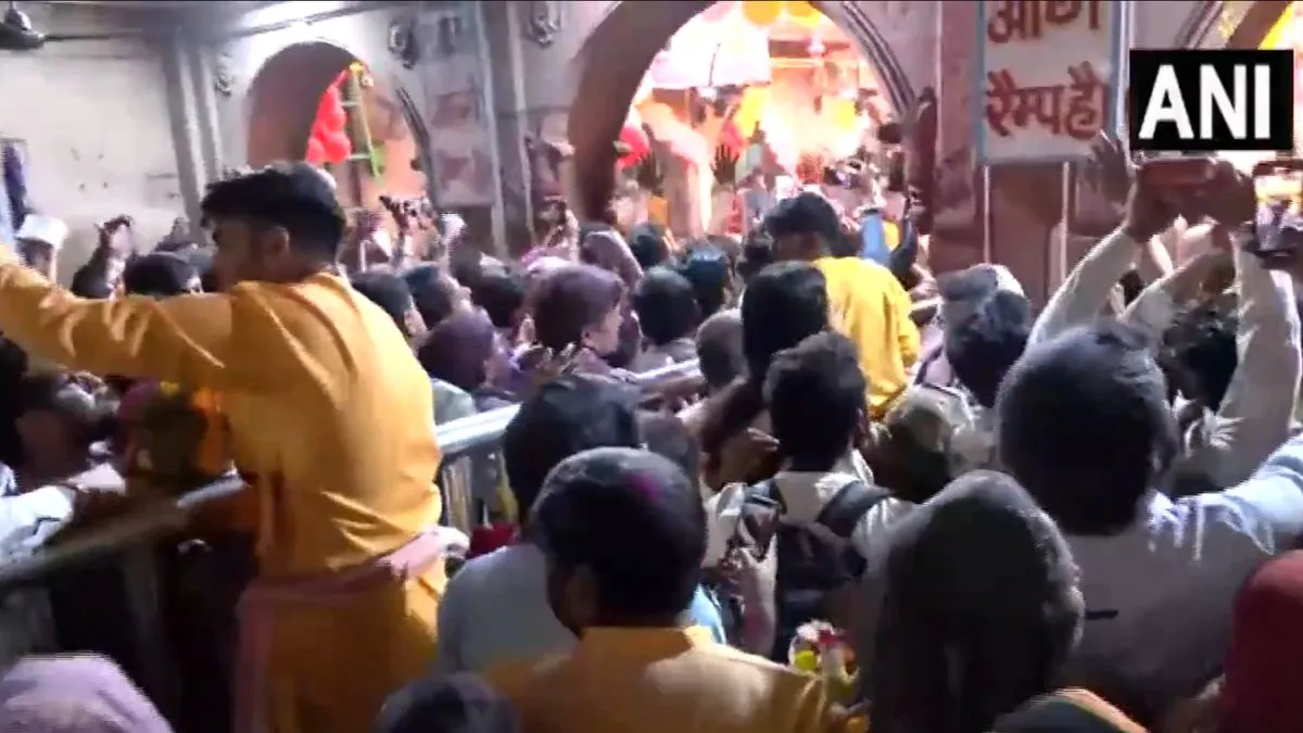 बंका बिहारी टेम्पल