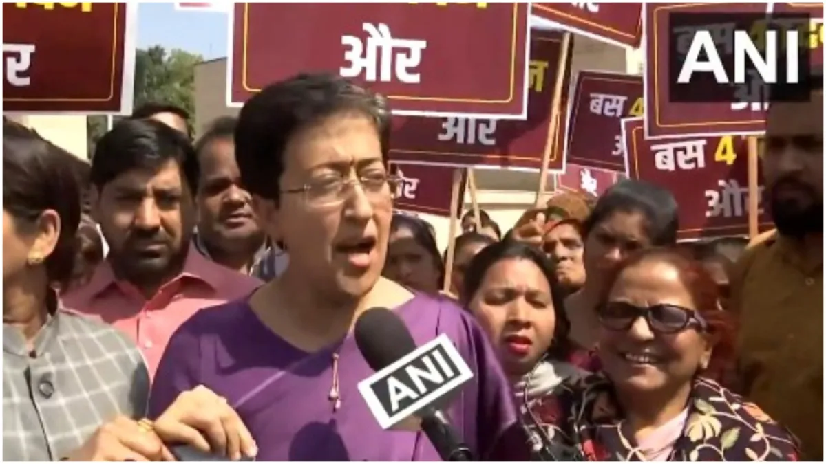 Atishi says We are not protesting We are waiting Narendra Modi said that the first instalment of Rs - India TV Hindi