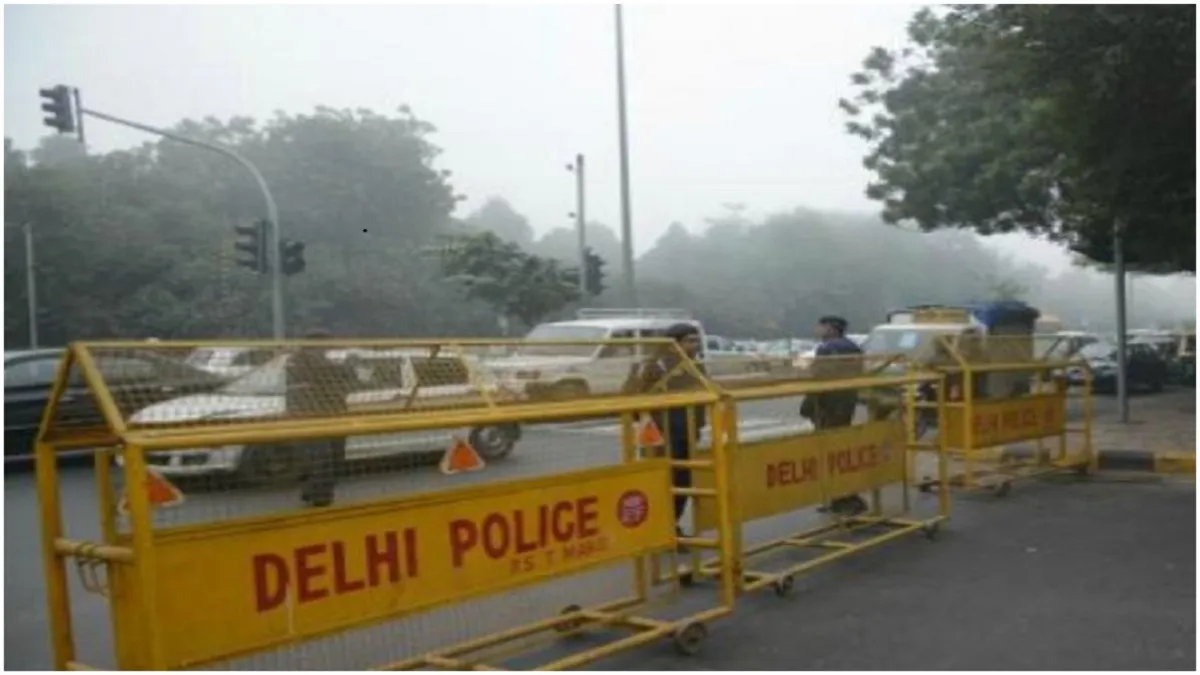 Delhi Police arrests three criminals after encounter in Begumpura- India TV Hindi