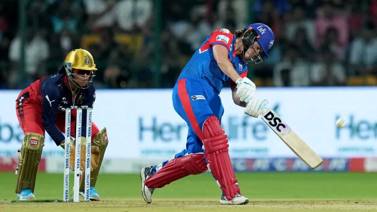 RCB vs dc