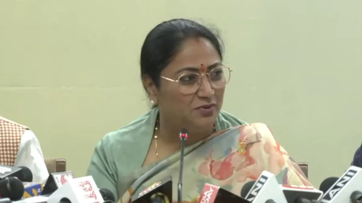 दिल्ली के बजट को लेकर सीएम ने की प्रेस कॉन्फ्रेंस।- India TV Hindi