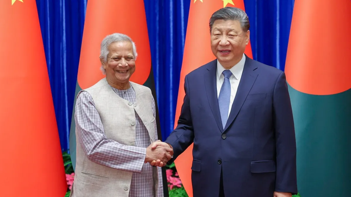Mohammad Yunus and Chinese President Xi Jinping.