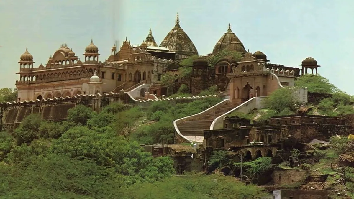 barsana radha rani mandir- India TV Hindi