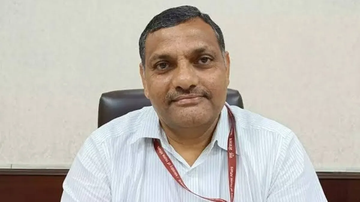 bihar cheif secretary amritlal meena