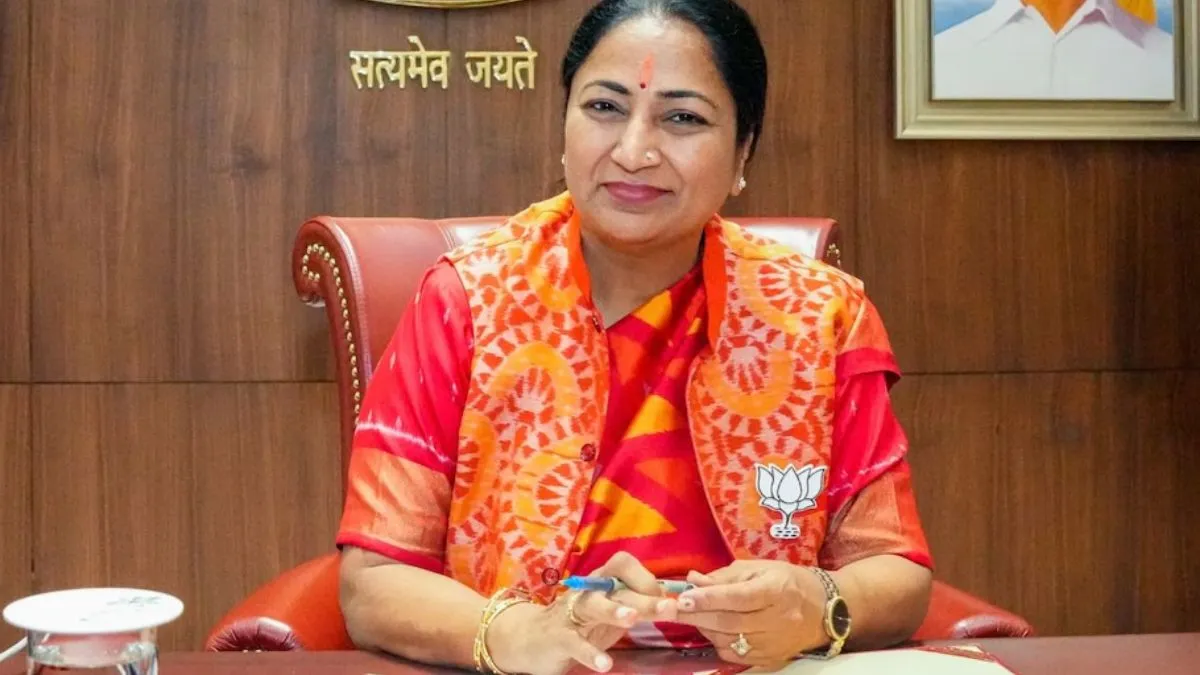 दिल्ली की सीएम रेखा गुप्ता