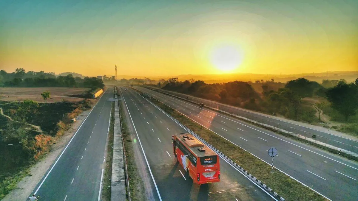 yeida, yamuna expressway industrial development authority, land, aligarh, greater noida, gautambuddh