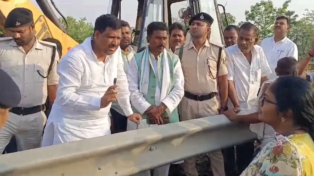 मोतिहारी में आरजेडी विधायक मनोज यादव के खिलाफ FIR- India TV Hindi