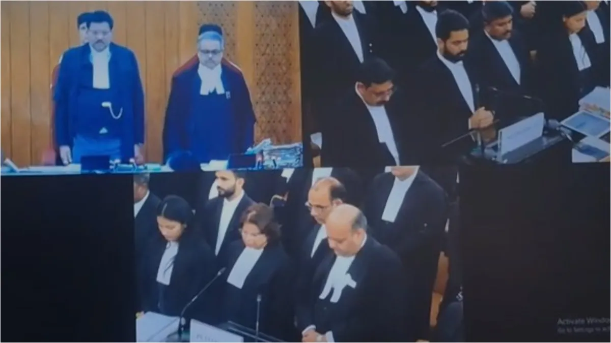 Supreme Court judges stood in silence for 2 minutes expressed grief over Pahalgam attack