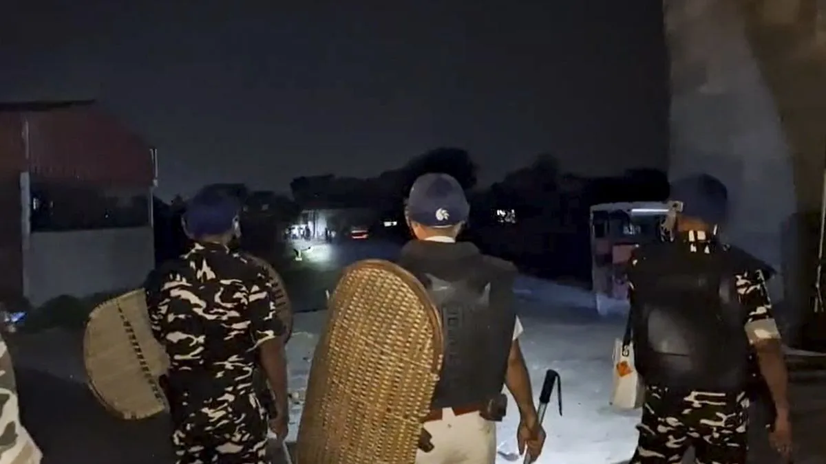 Murshidabad Violence, Murshidabad BSF, Murshidabad, West Bengal