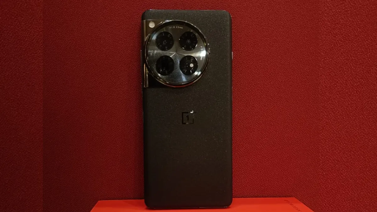 OnePlus 12 Price Cut