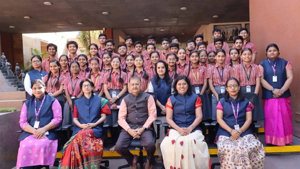 Adani Vidya Mandir Ahmedabad- India TV Hindi