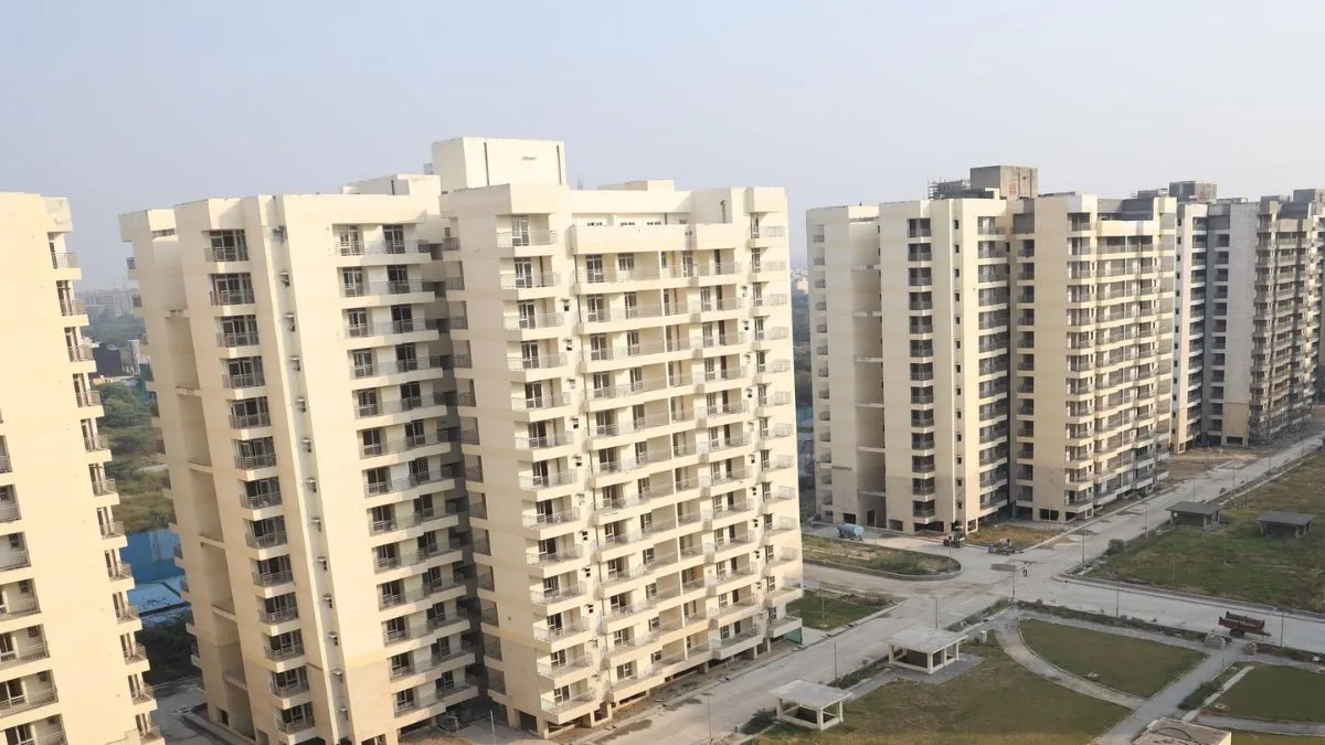 delhi, delhi ncr, ghaziabad, raj nagar extension, indirapuram, crossing republic, builders, develope- India TV Hindi