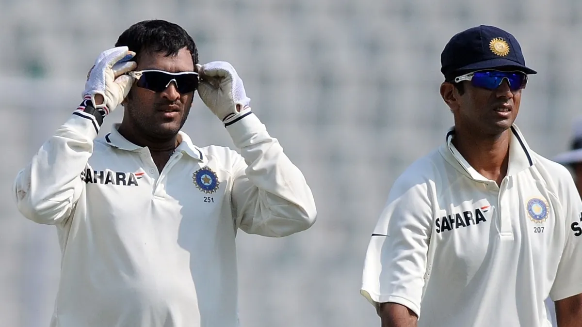 Mahendra Singh Dhoni and Rahul Dravid