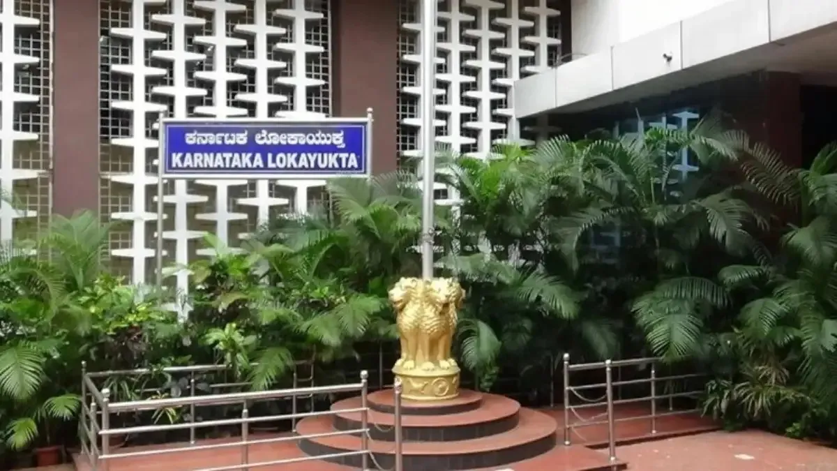 Large action of Lokayukta in Karnataka.