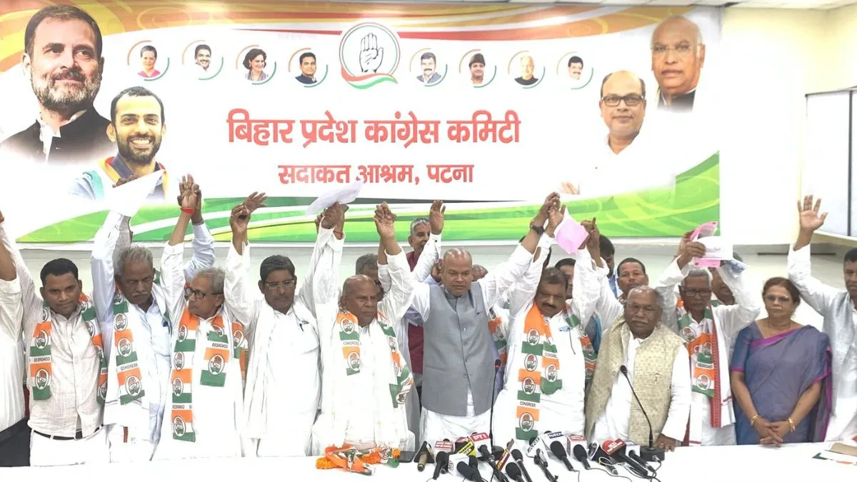  पूर्व विधायक अनिल सिंह और जेडीयू नेता शंभू पटेल कांग्रेस में शामिल- India TV Hindi