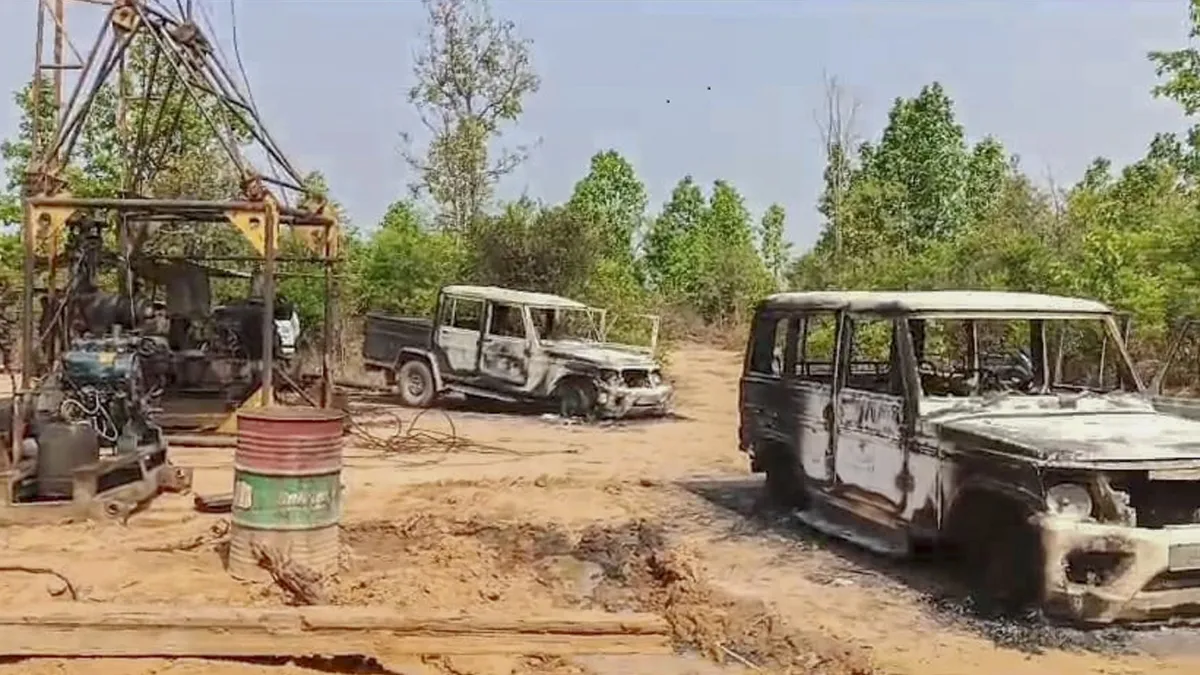 Maoist attack- India TV Hindi