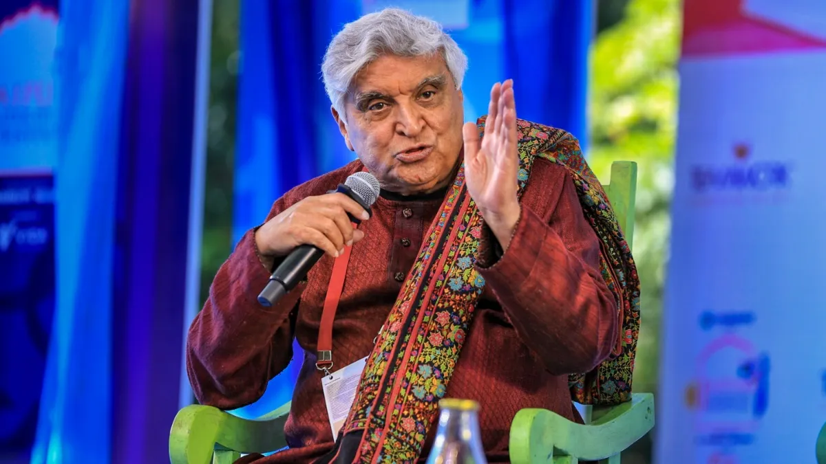 Javed Akhtar gave a statement SAID 99 percent Kashmiris are loyal to India they are our brothers