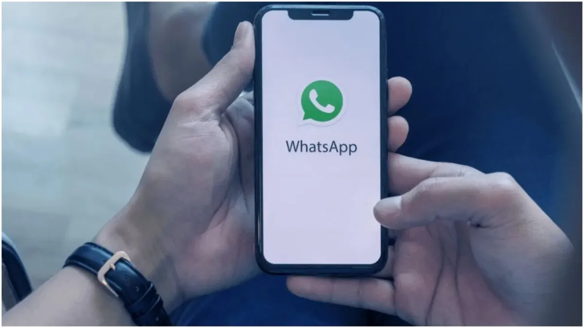 Uttar Pradesh Transport Department launched WhatsApp Chatbot whether it is paying challan or vehicle- India TV Hindi