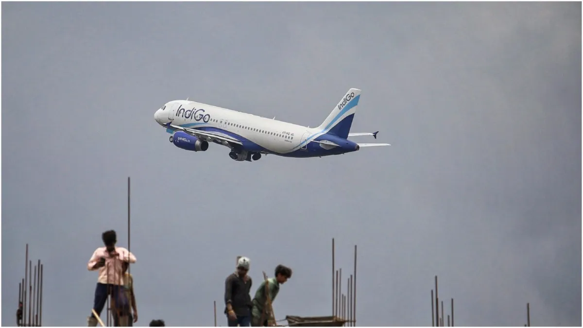 Bomb threat received on Indigo flight security officials arrested a passenger at Kolkata airport- India TV Hindi