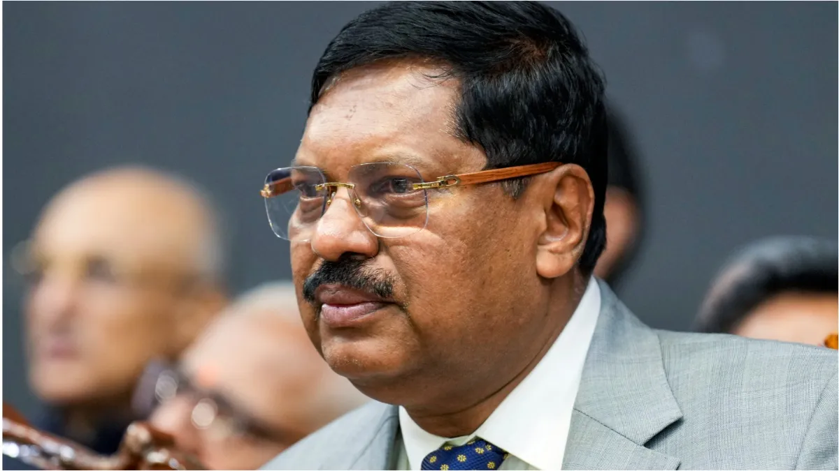 Lawyers don't want to work on Vacation but the judiciary is to blame for the backlog of cases CJI Ga