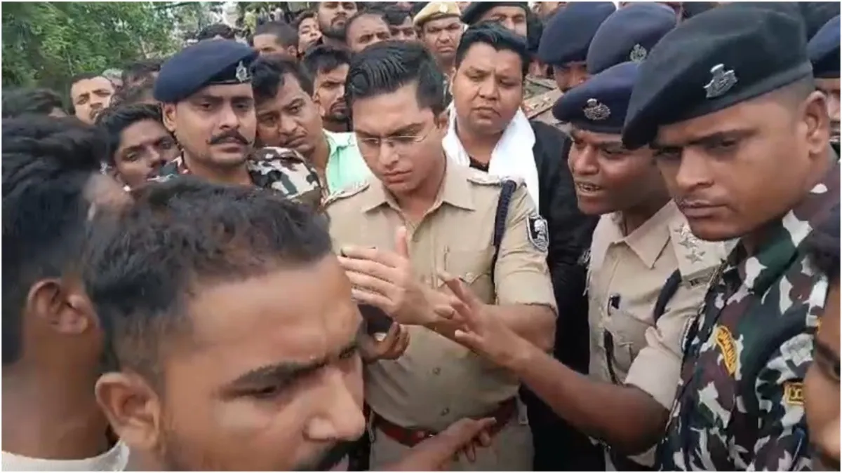 Three people were shot dead due to a dispute in Buxar district police registered a case- India TV Hindi