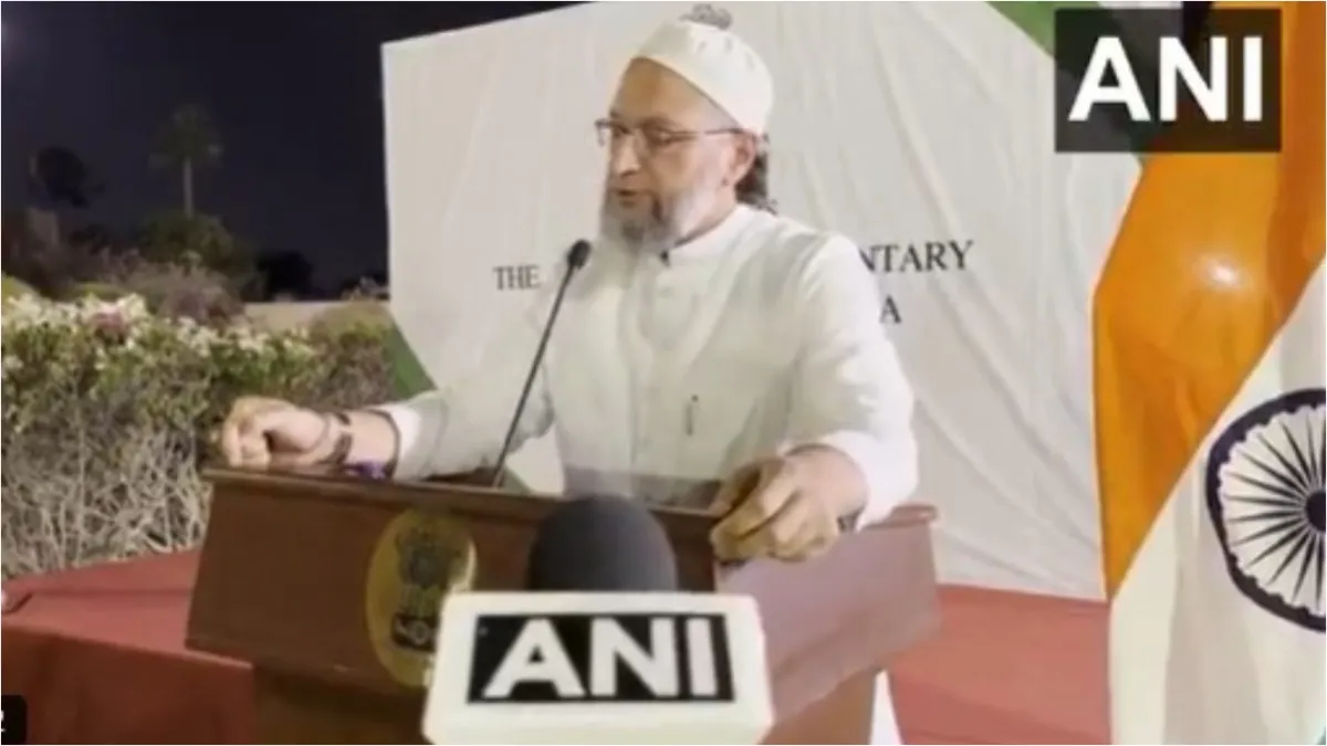 Asaduddin Owaisi criticized Pakistan in Riyadh said it should be brought in FATF grey list- India TV Hindi