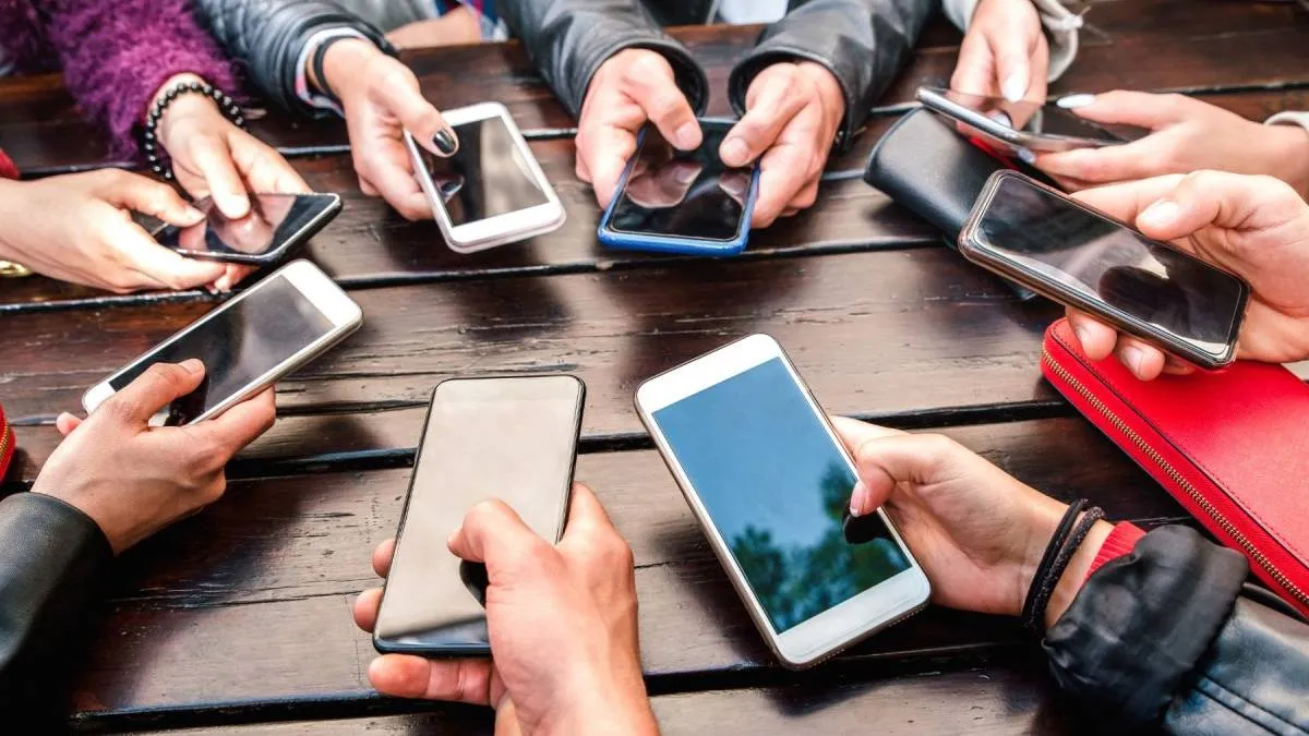 Mobile Users in India