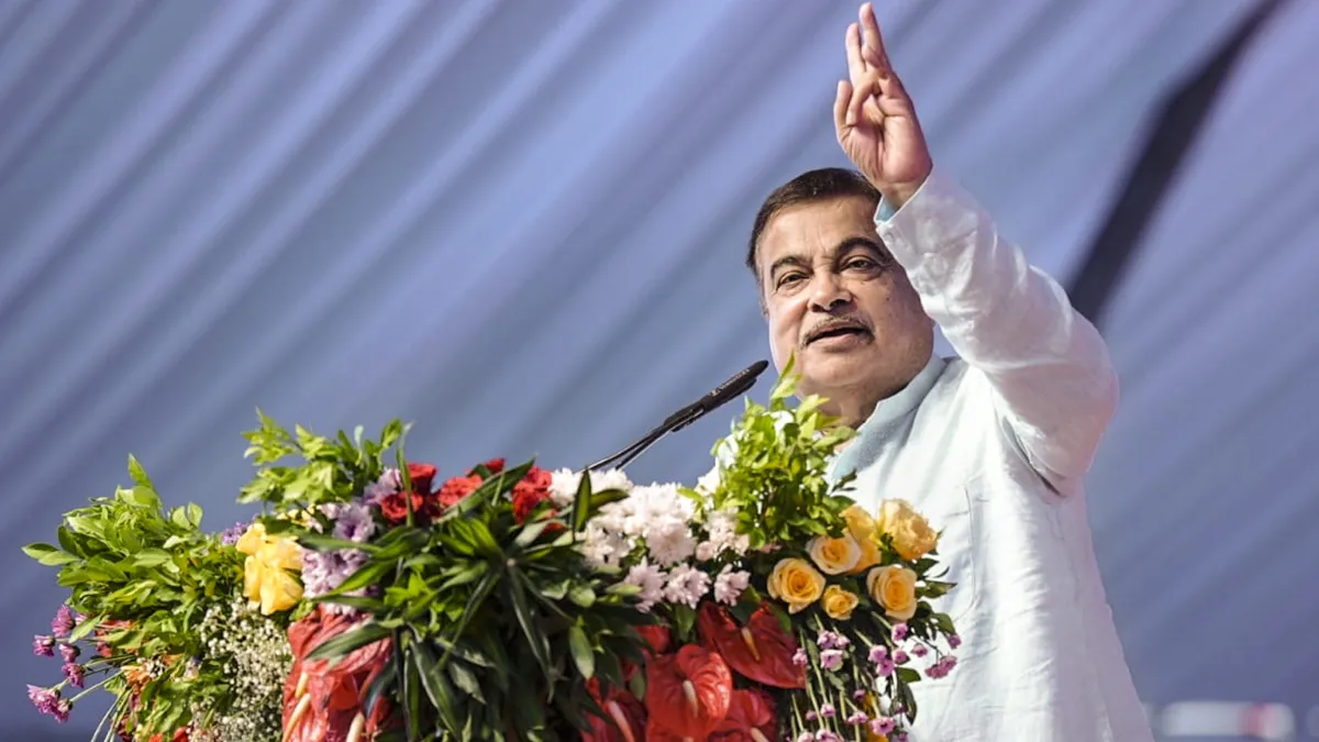 केंद्रीय परिवहन मंत्री नितिन गडकरी