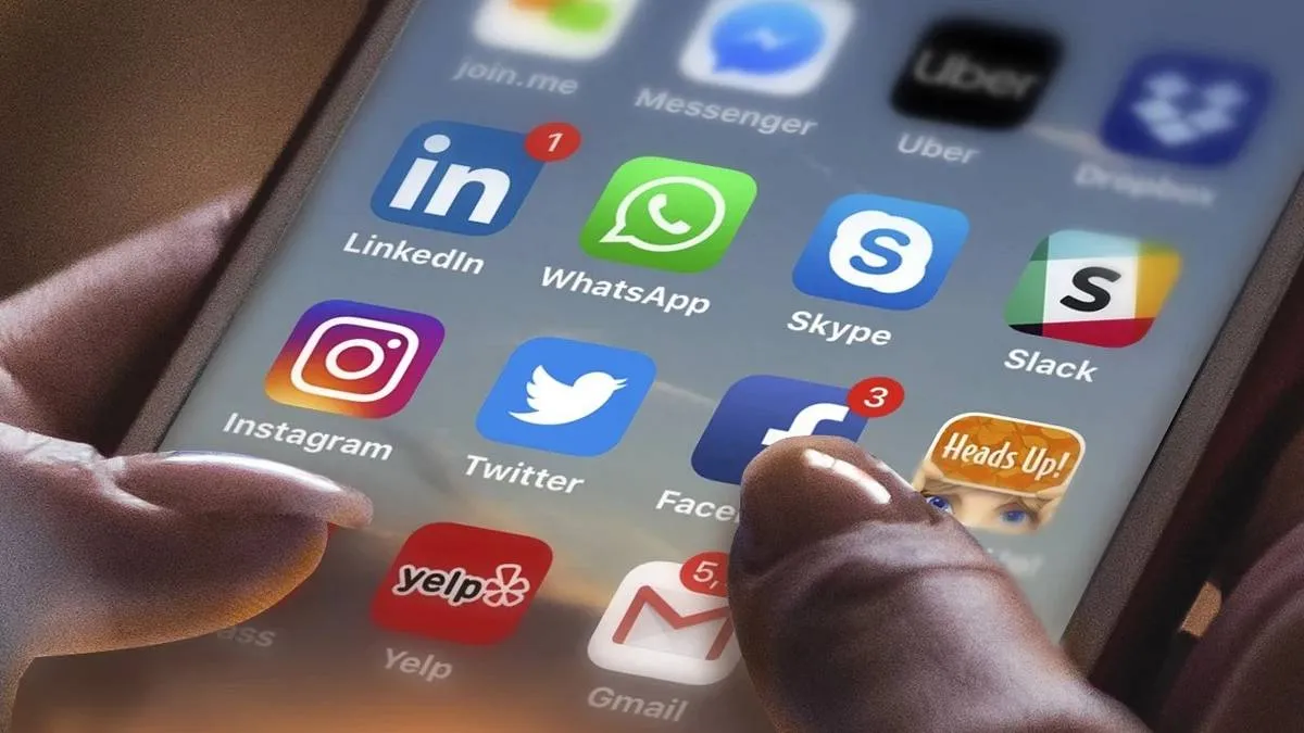 Social Media Monitoring System