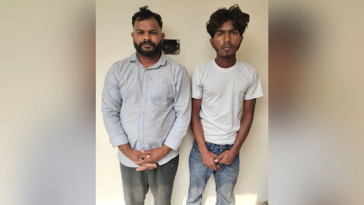 दो पाकिस्तानी जासूस गिरफ्तार।- India TV Hindi