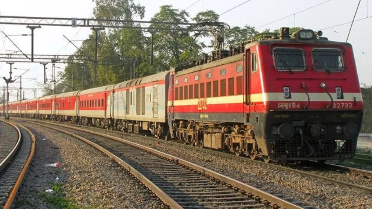राजस्थान में कई ट्रेनें रद्द।