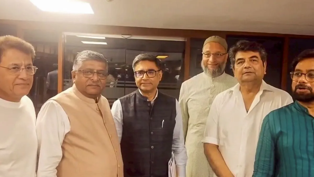 विदेश सचिव के साथ विभिन्न देश जाने वाला डेलिगेशनन