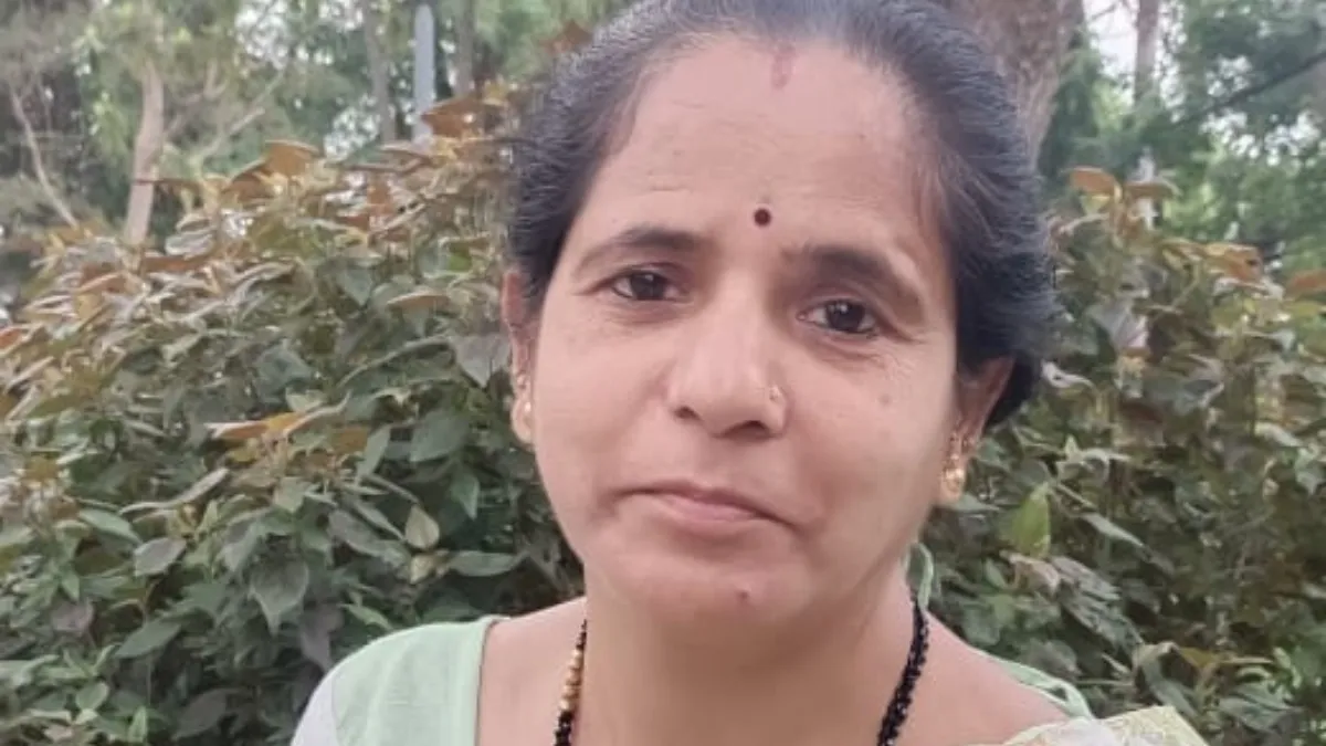 महिला की गला घोंटकर हत्या