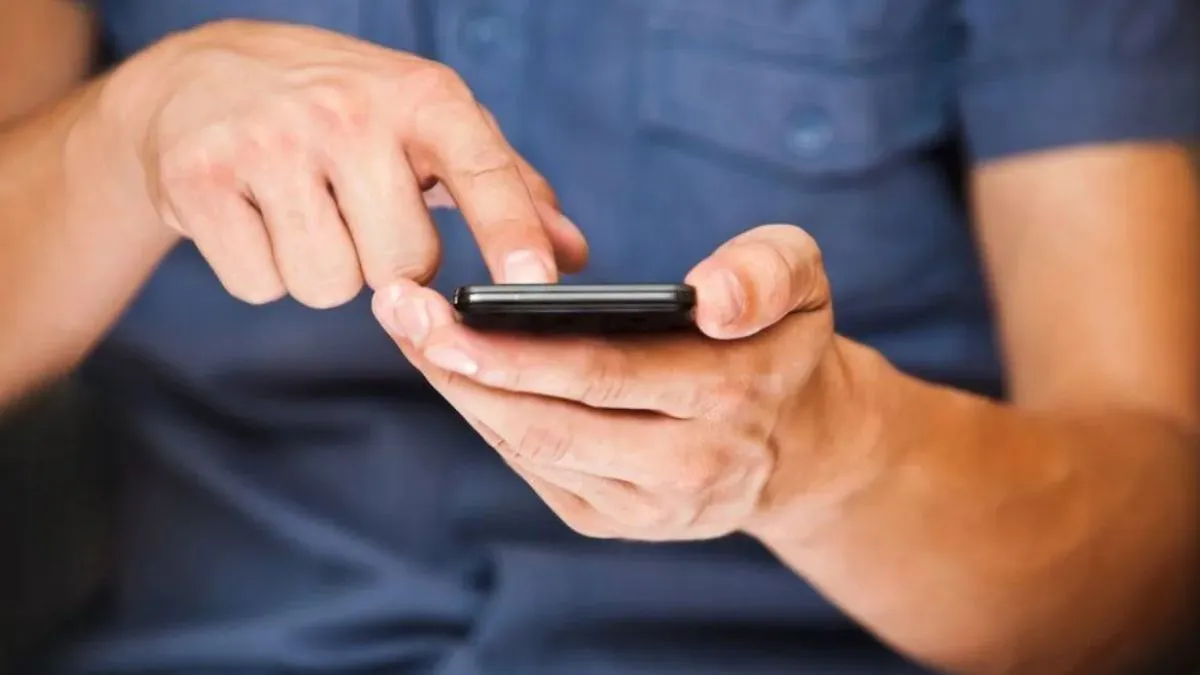 Android Apps, Android, google warning, photo editing apps, meta, facebook, google apps warning