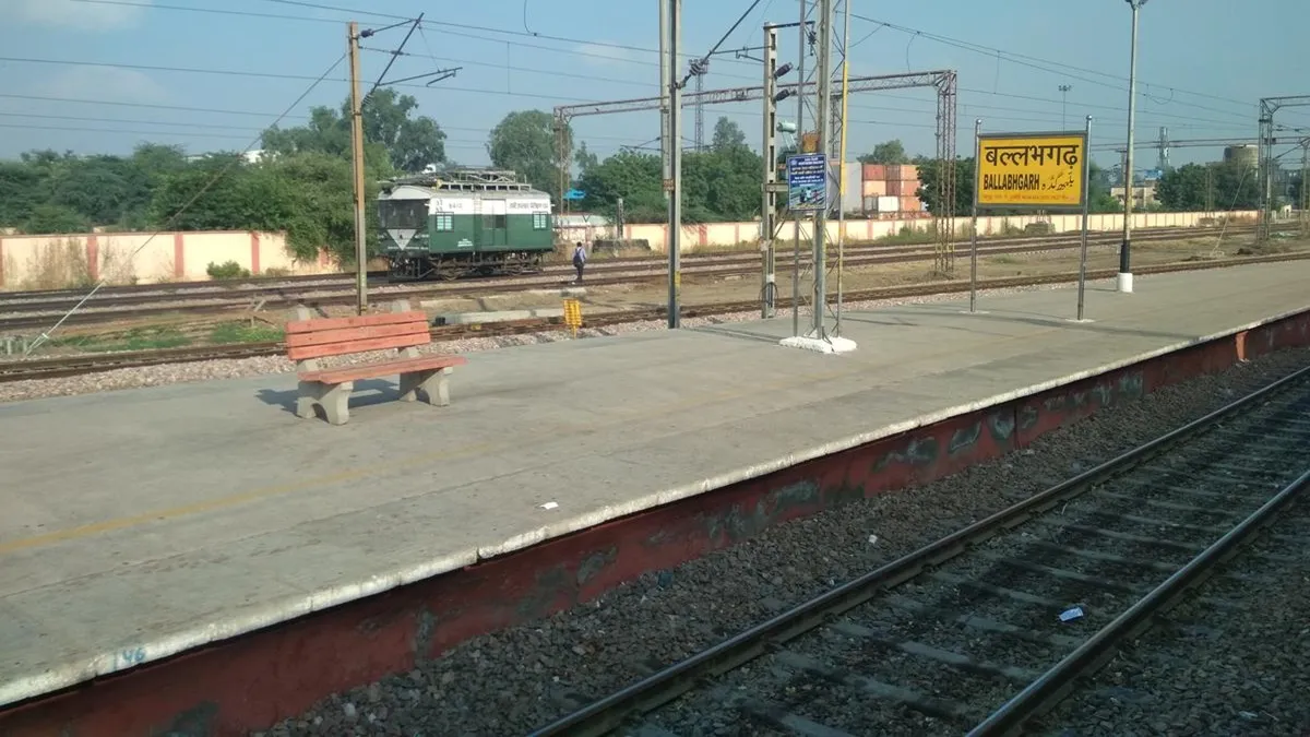 ballabhgarh railway station