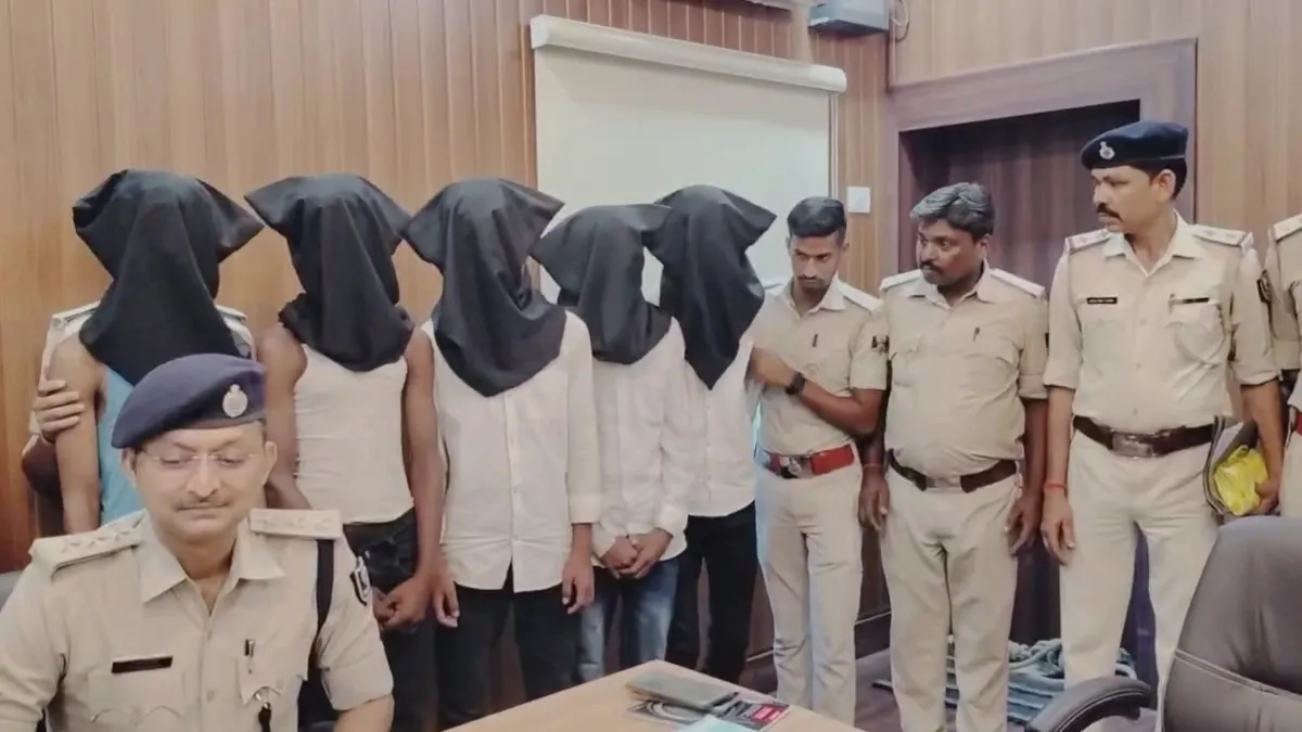 गिरफ्तार हुए गैंगरेप और हत्या के सभी आरोपी- India TV Hindi