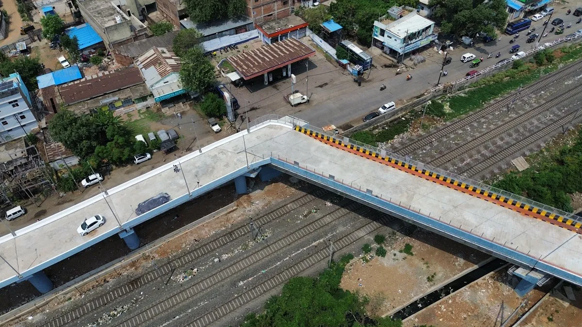 bhopal 90 degree railway bridge- India TV Hindi