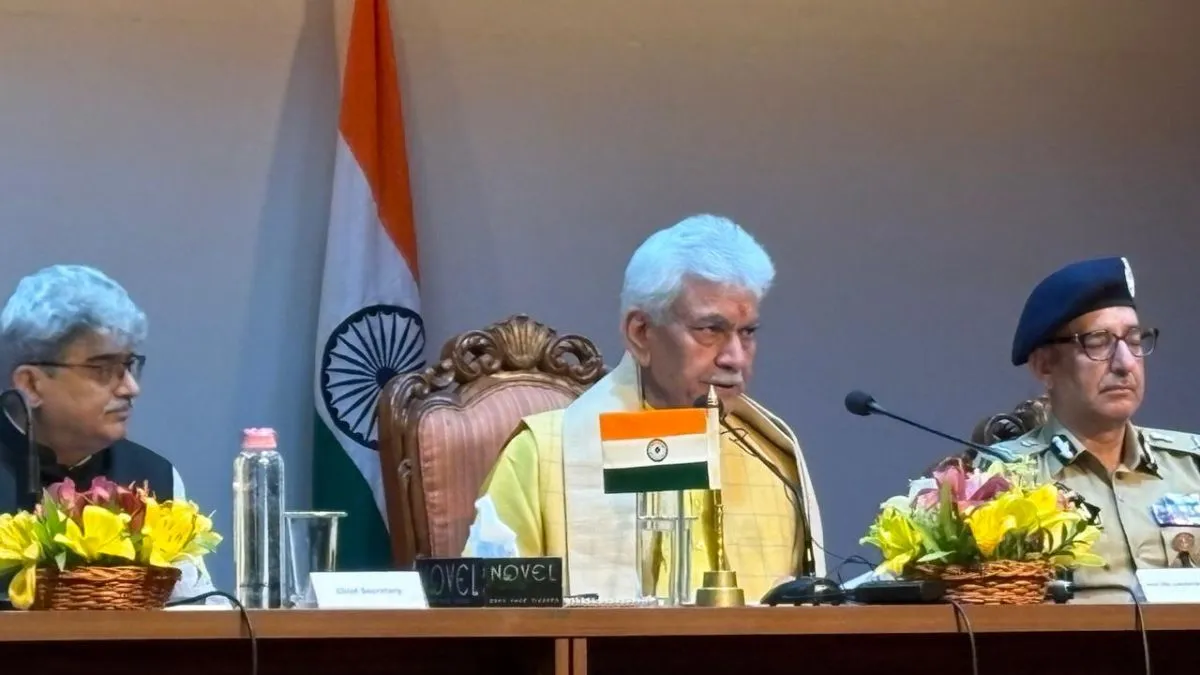 एलजी मनोज सिन्हा- India TV Hindi