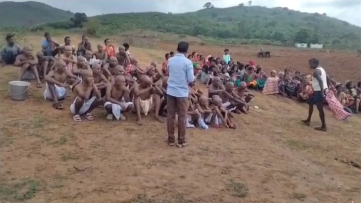 odisha girl love marriage with a boy of another caste society boycotted her family 40 relatives got 