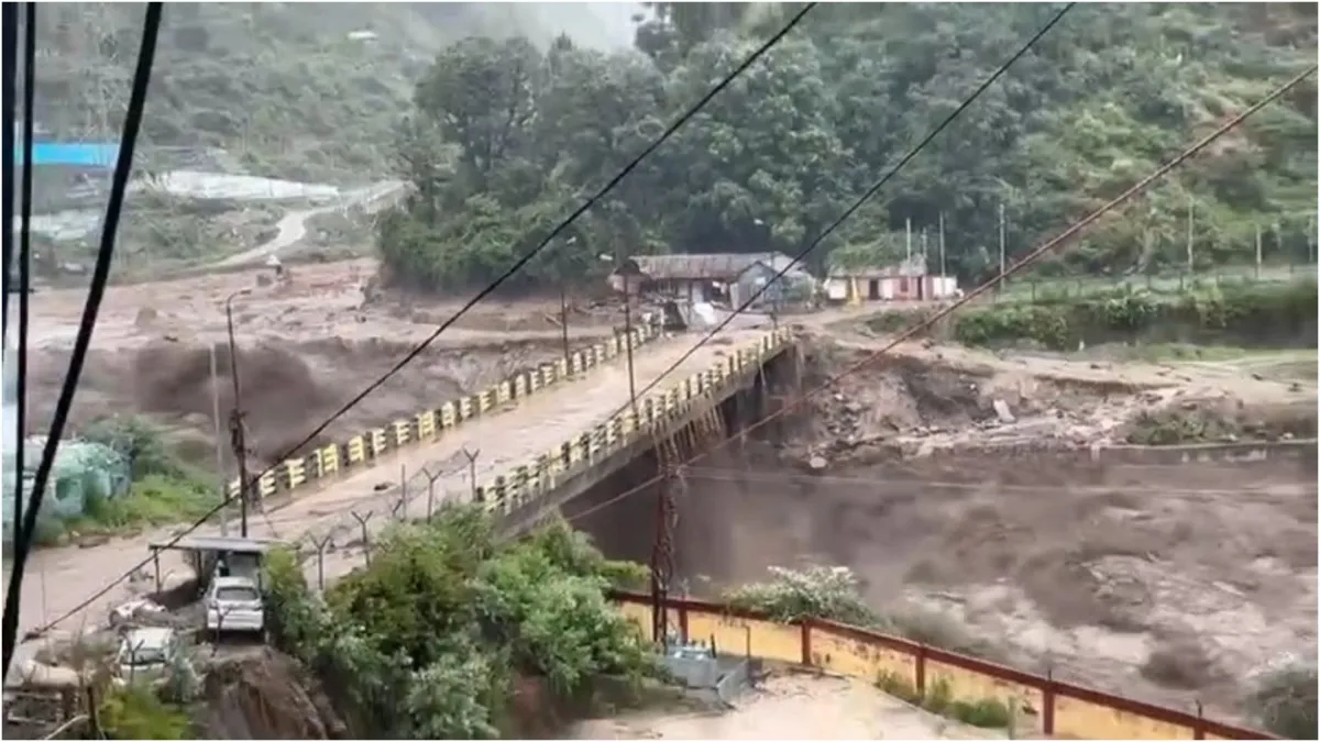 Cloud burst in Kullu Himachal Pradesh flood in Jiva Nala administration issued alert